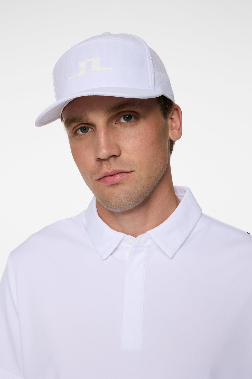 Split cap / White