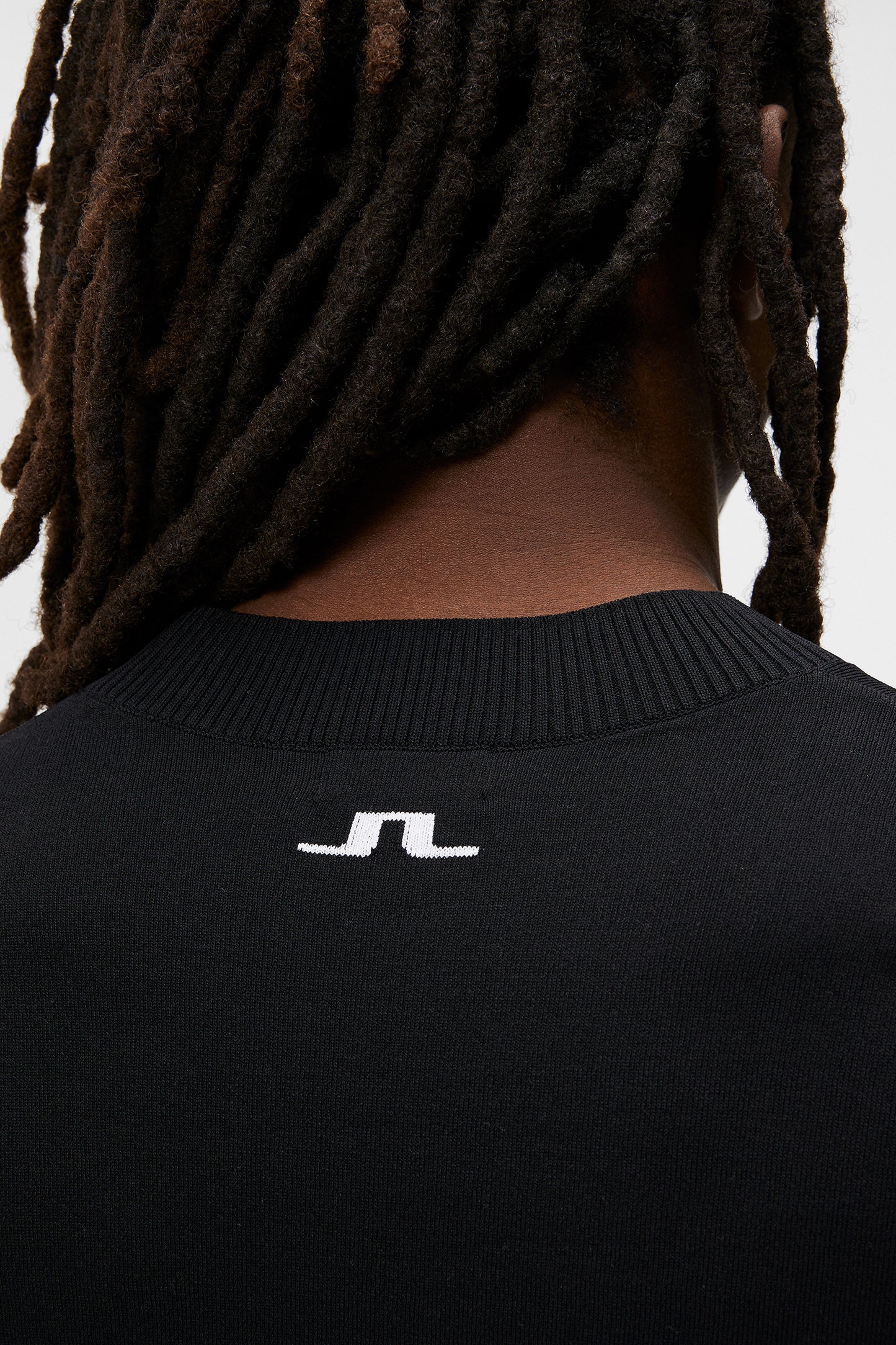 Gus Knitted Sweater in Black by J.Lindeberg