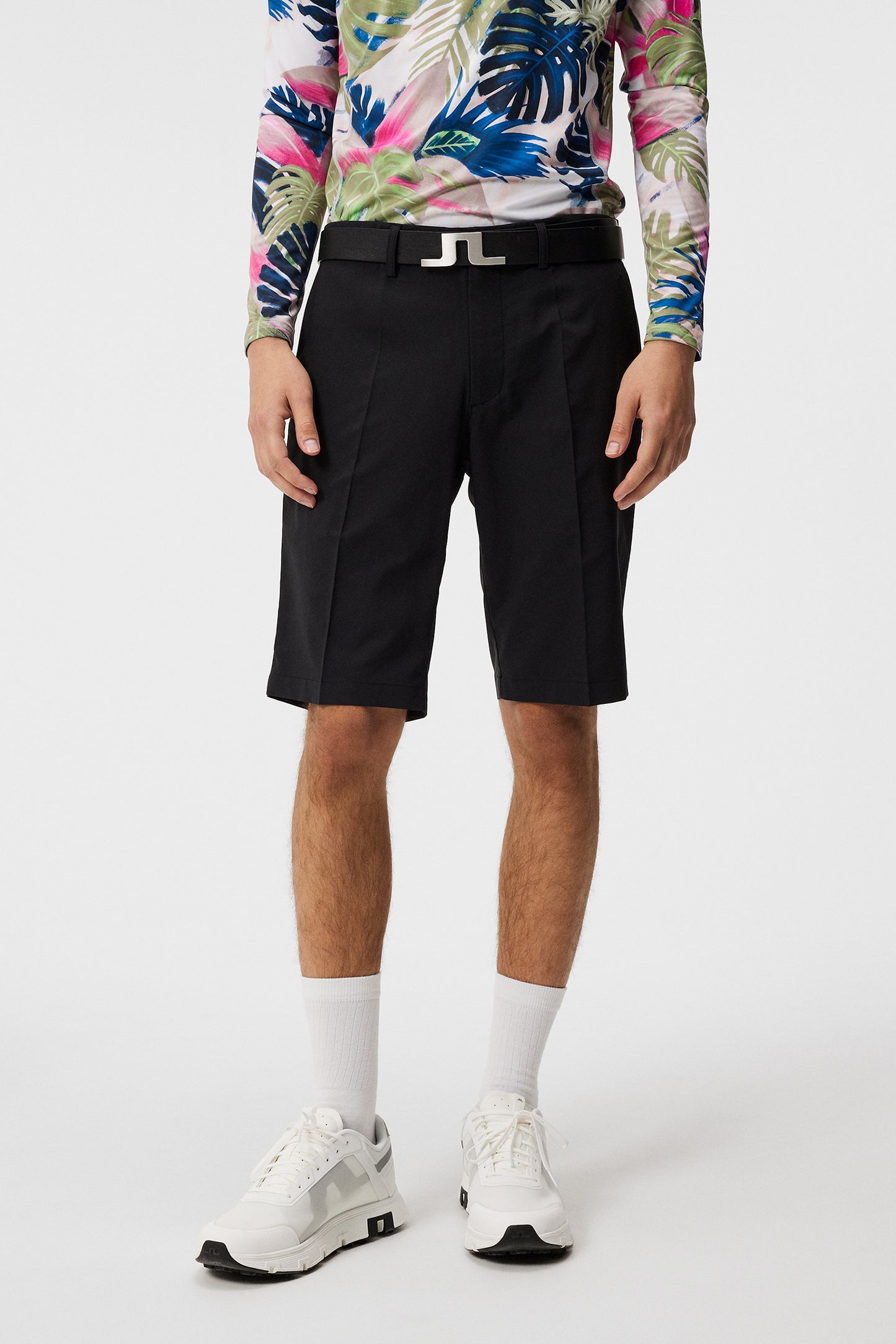 Somle Shorts in Black by J.Lindeberg