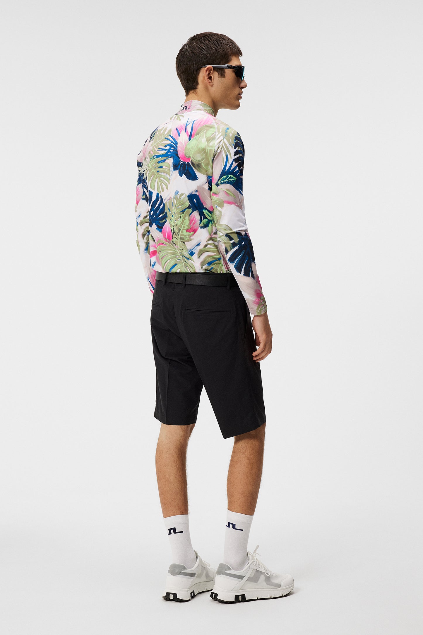 Somle Shorts in Black by J.Lindeberg