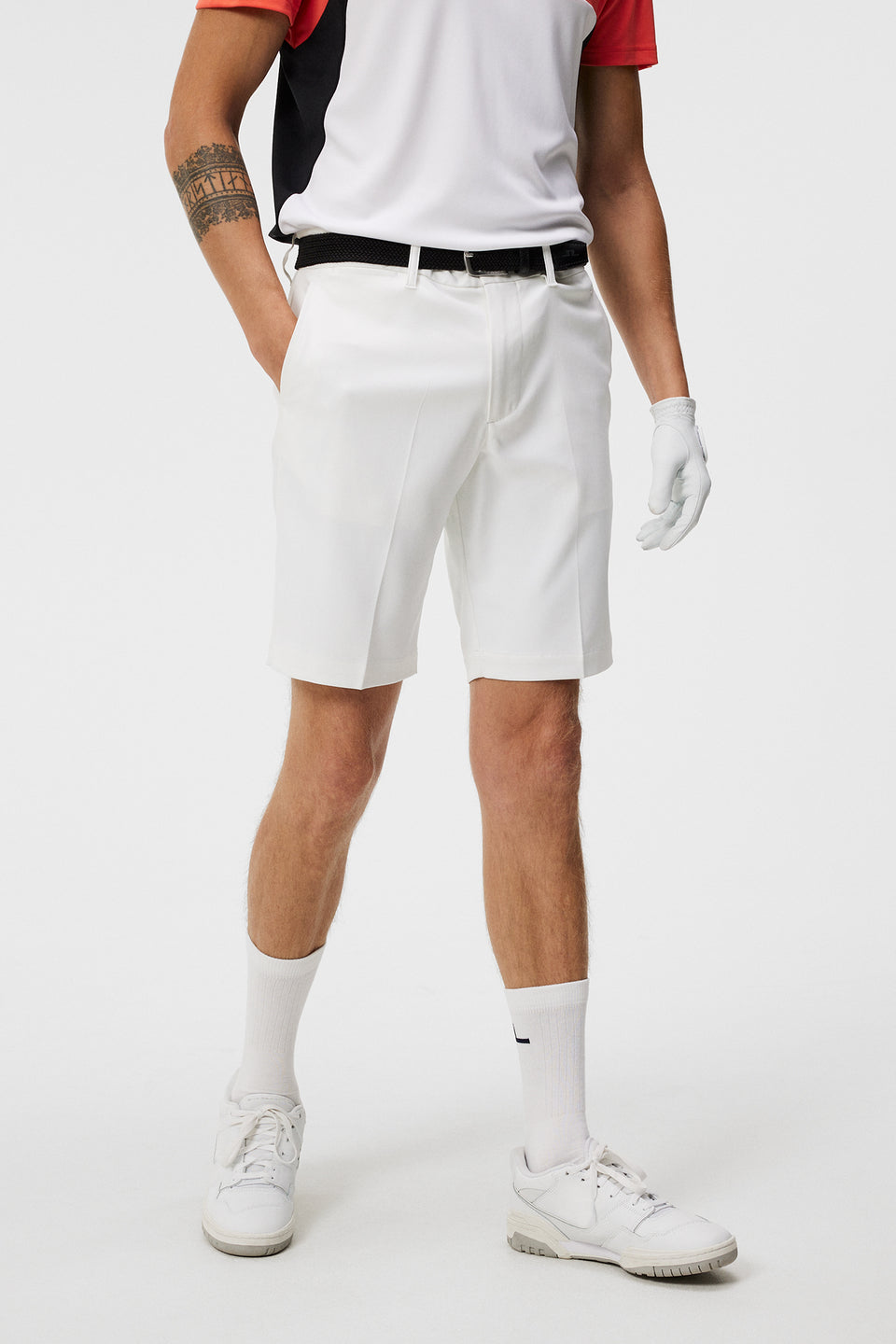Eloy Shorts / White