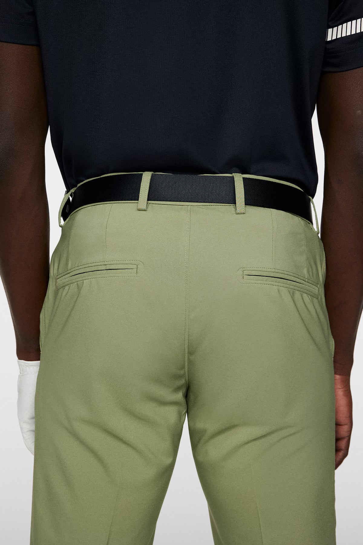 Elof Pant in Oil Green by J.Lindeberg