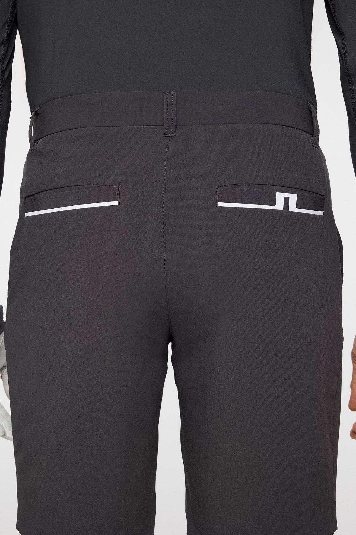 Ezra Shorts in Asphalt by J.Lindeberg