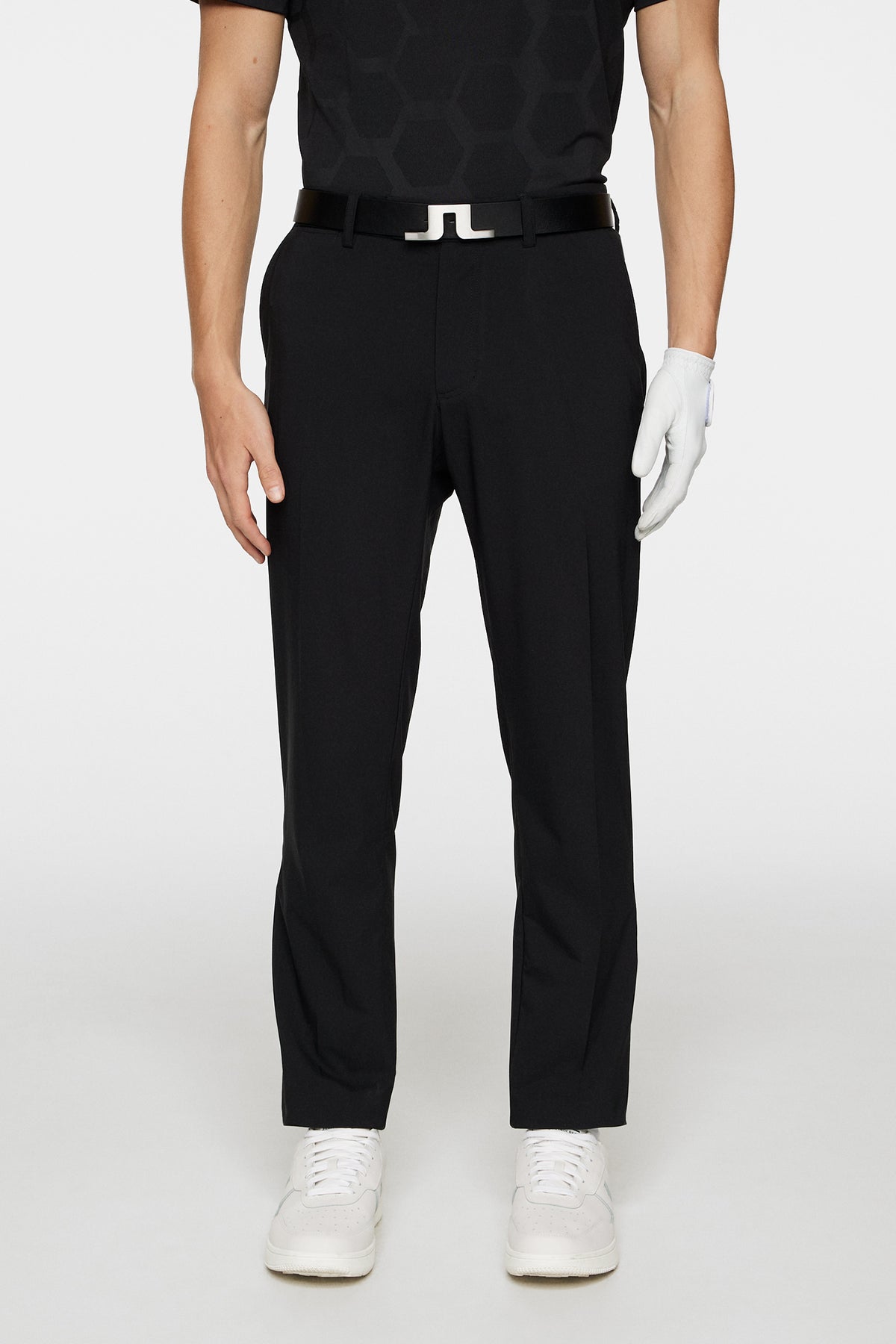 Mitch pant in Black by J.Lindeberg