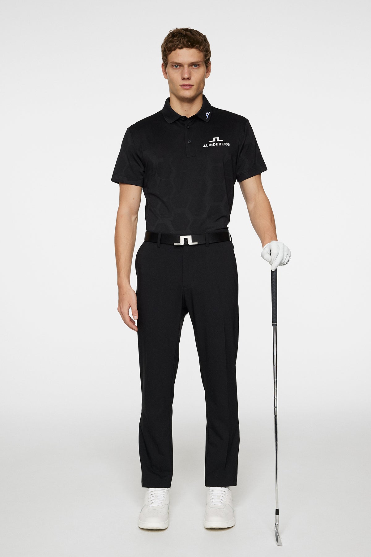 Mitch pant in Black by J.Lindeberg