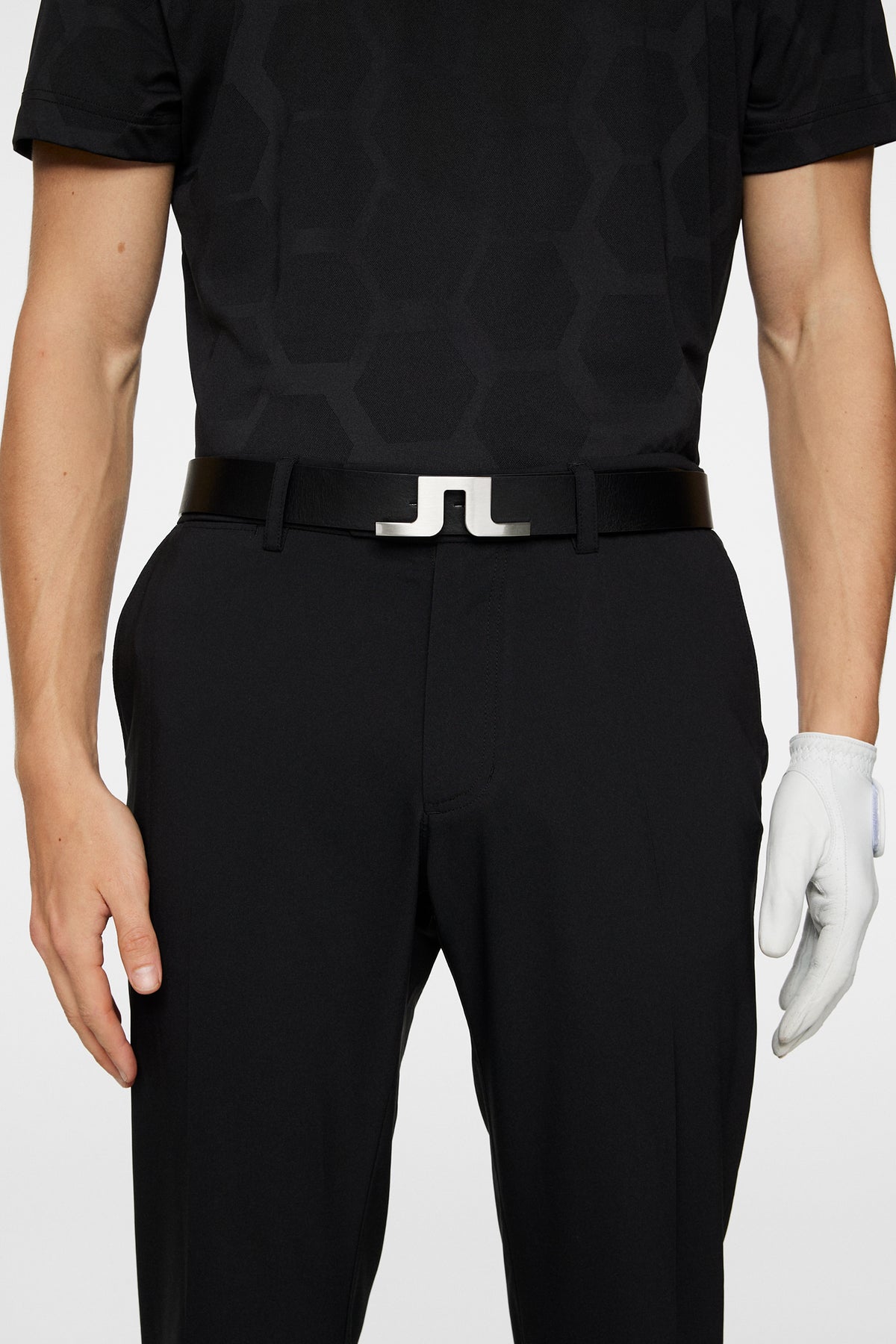Mitch pant in Black by J.Lindeberg
