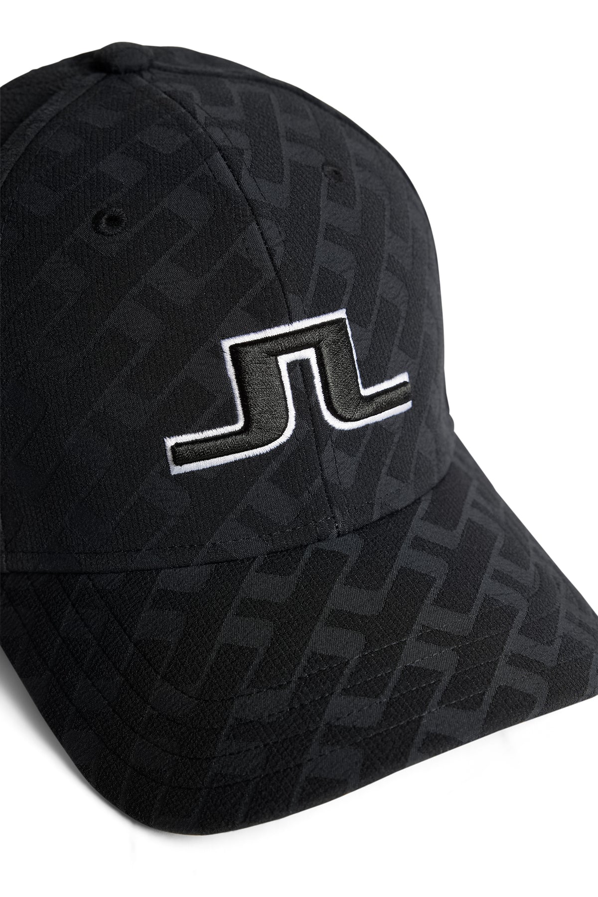 Anga Jacquard Cap in Tour Geo Tonal Black M by J.Lindeberg