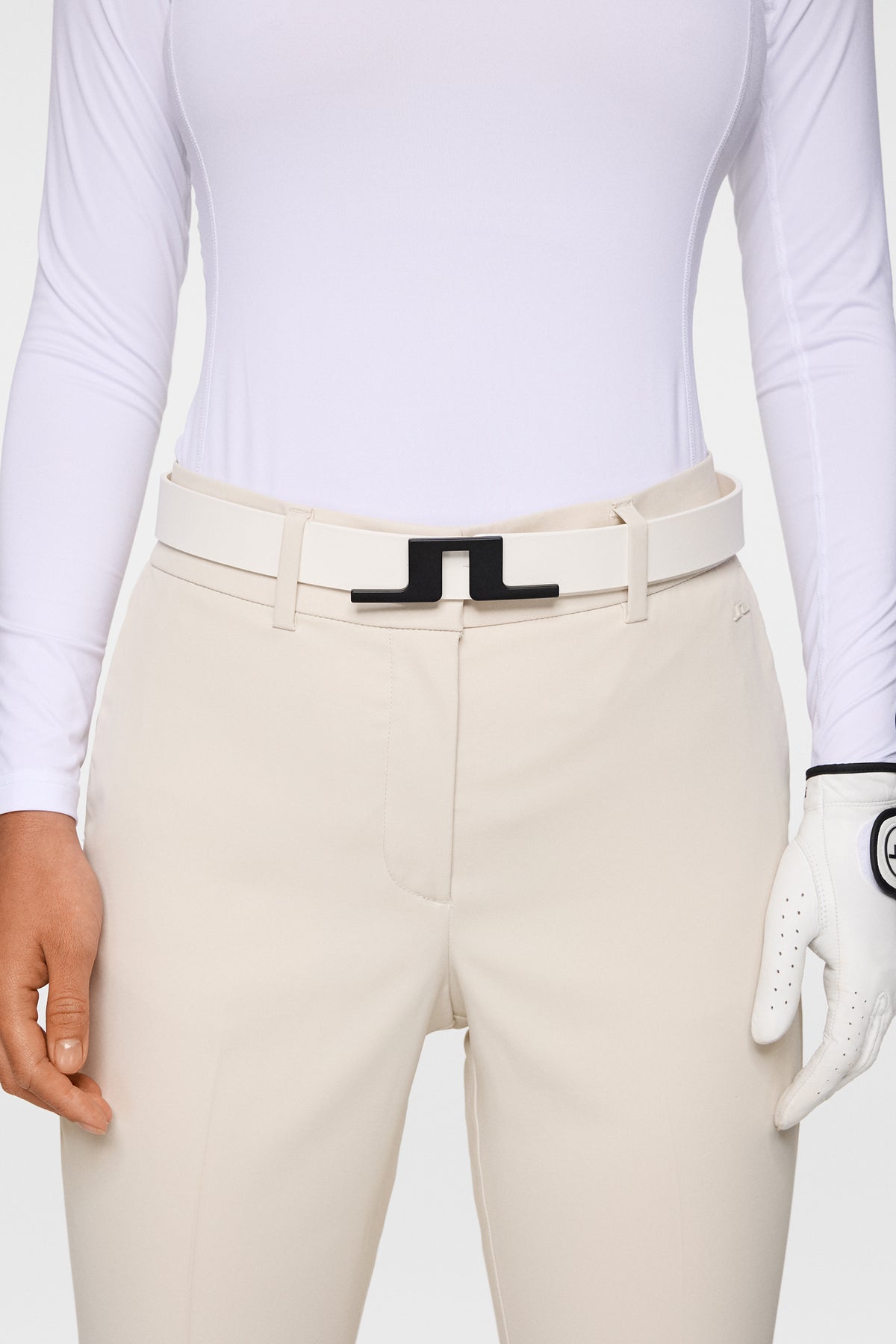 Betsy Belt in White by J.Lindeberg
