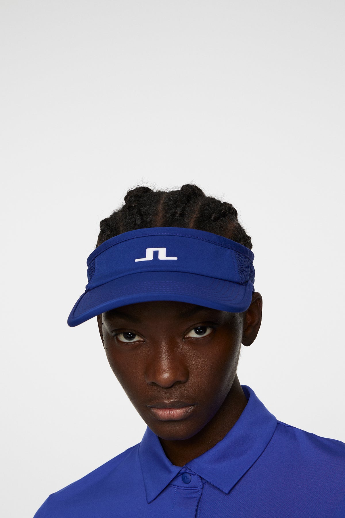 Attain visor in Clematis Blue by J.Lindeberg