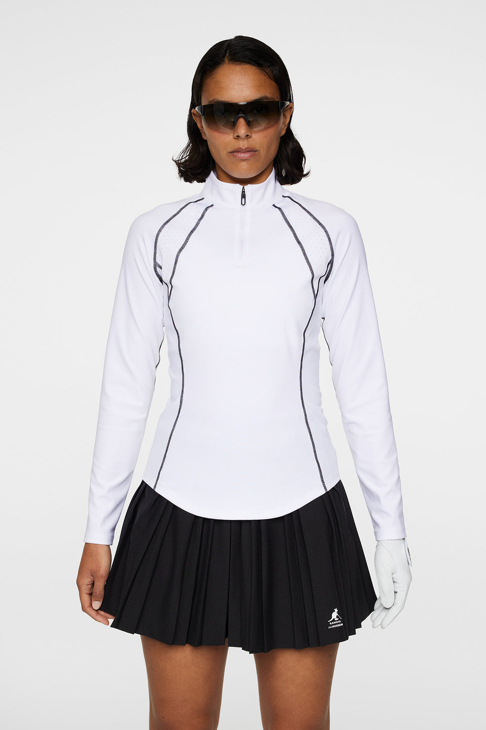 Paulina Midlayer / White