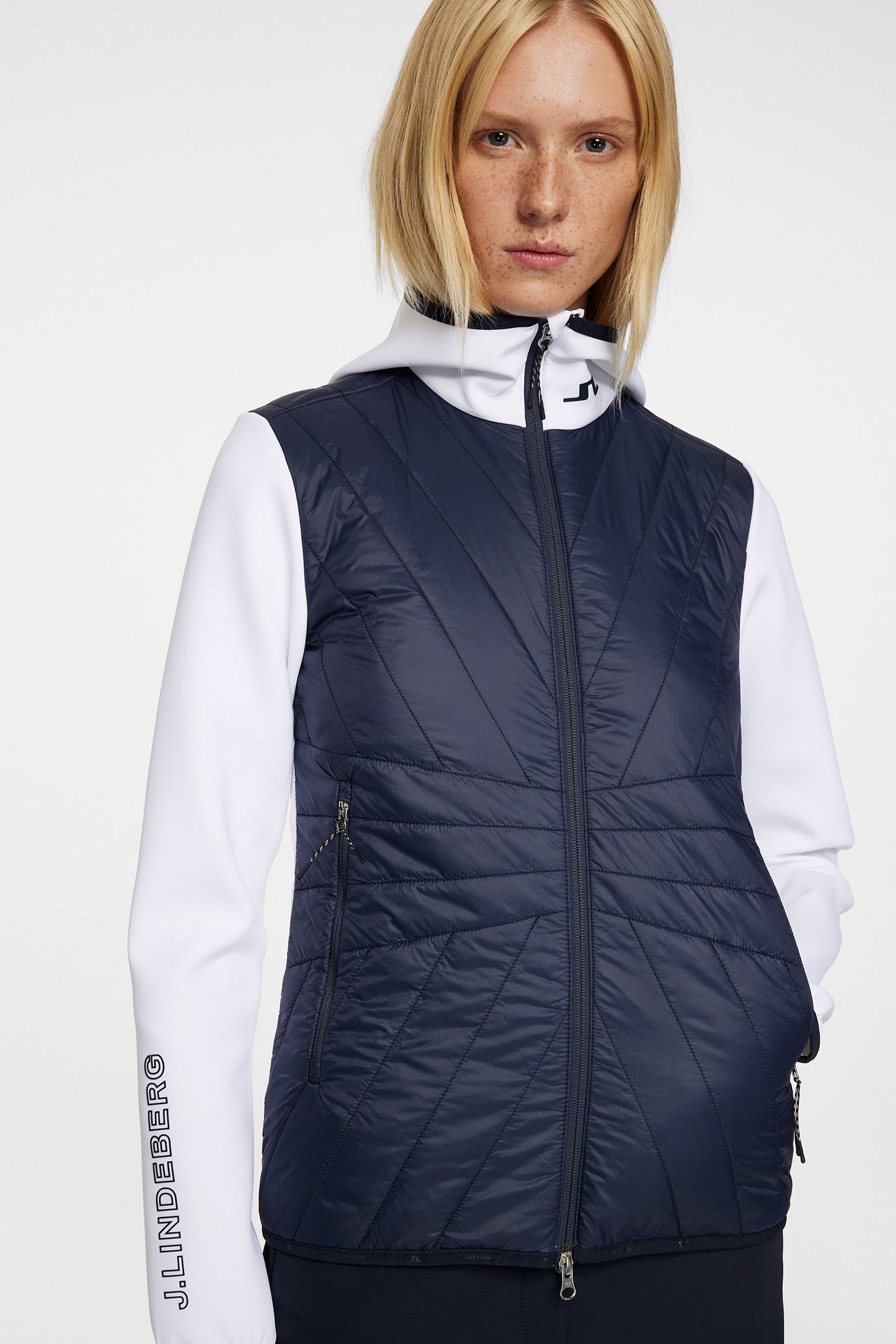 Holma Quilt Hybrid Hood in JL Navy by J.Lindeberg