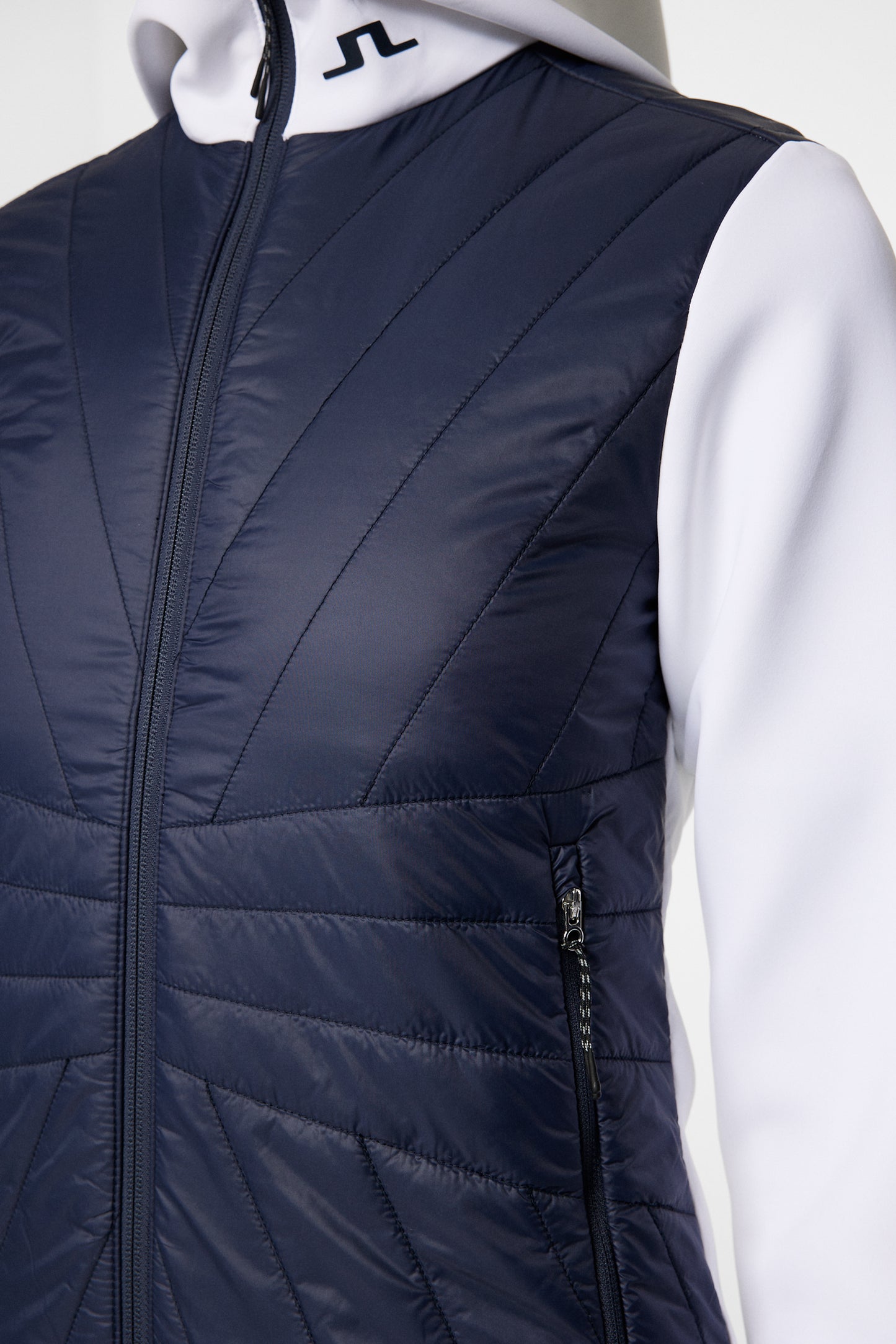 Holma Quilt Hybrid Hood in JL Navy by J.Lindeberg