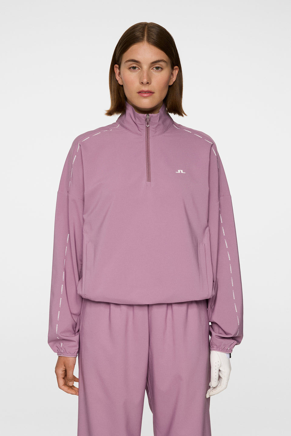 Anette Anorak / Very Grape