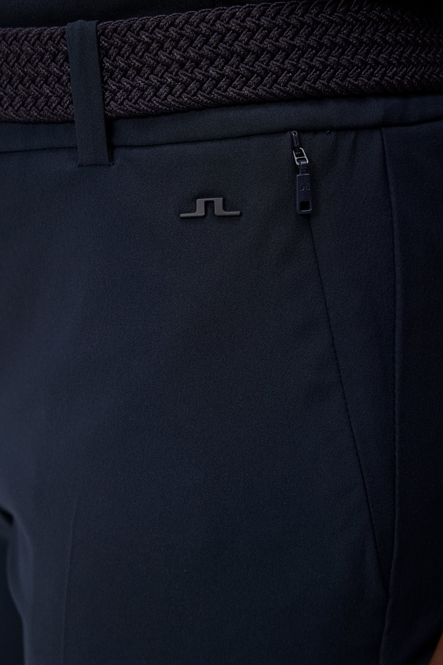 Pia Pant in JL Navy by J.Lindeberg