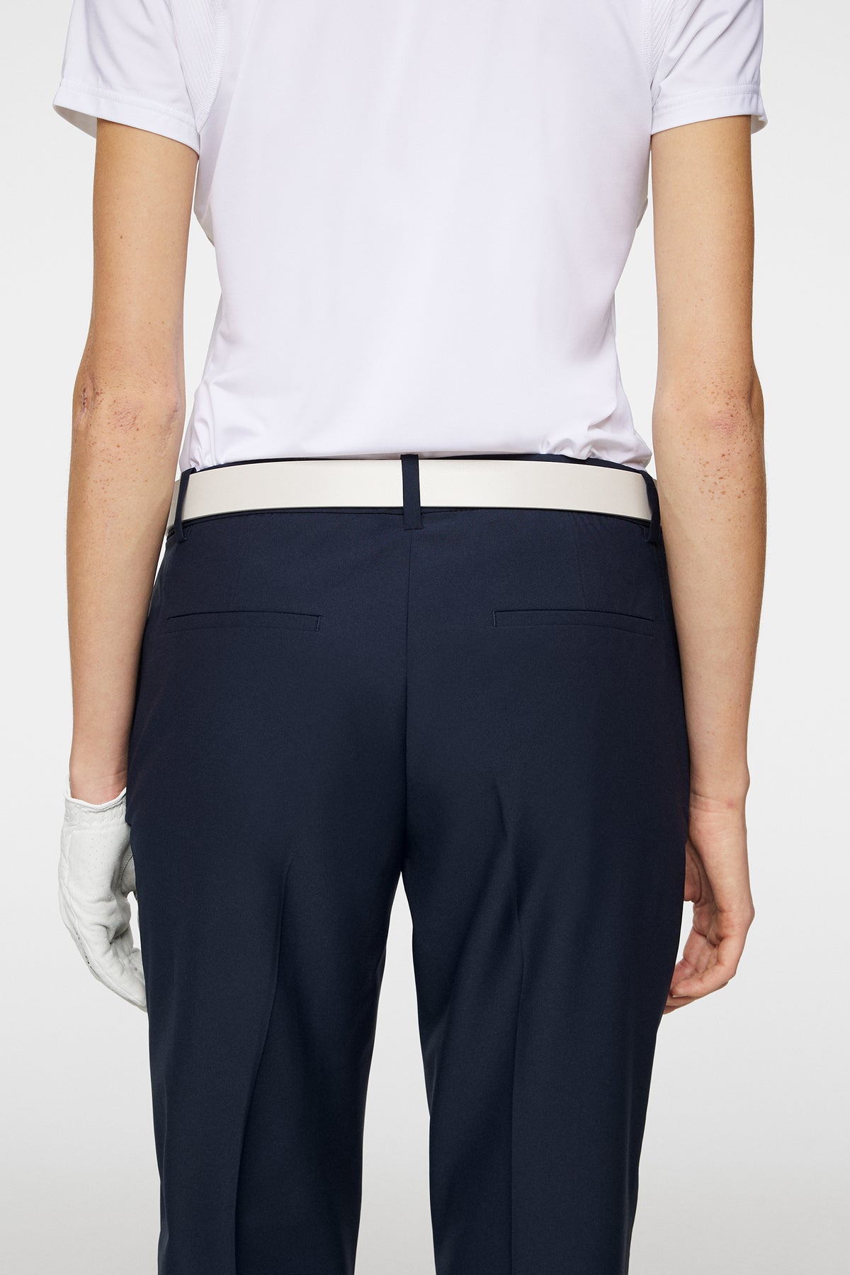 Pia Pant in JL Navy by J.Lindeberg