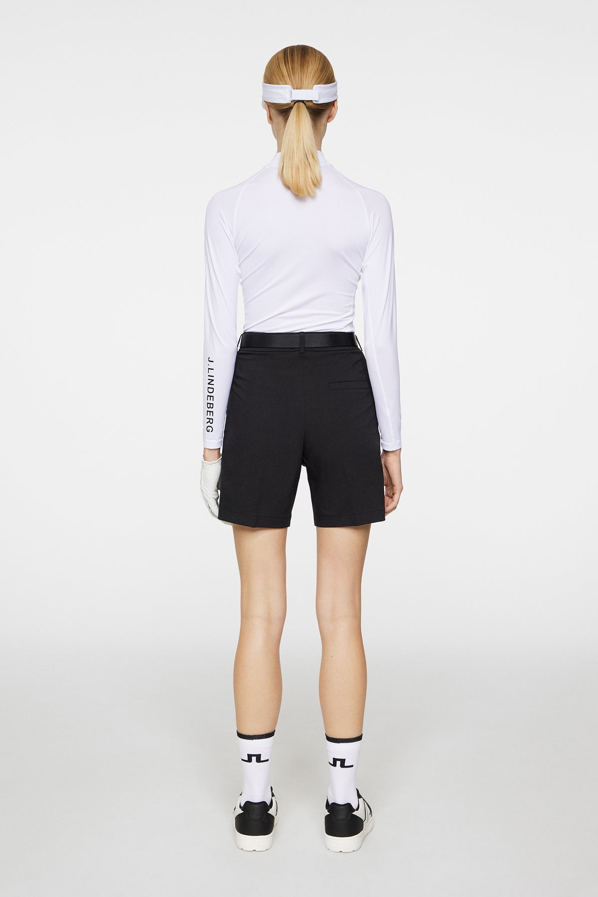 Gwen Long Shorts in Black by J.Lindeberg
