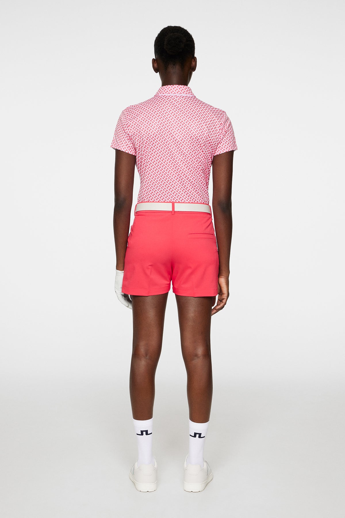 Gwen Shorts in Azalea by J.Lindeberg