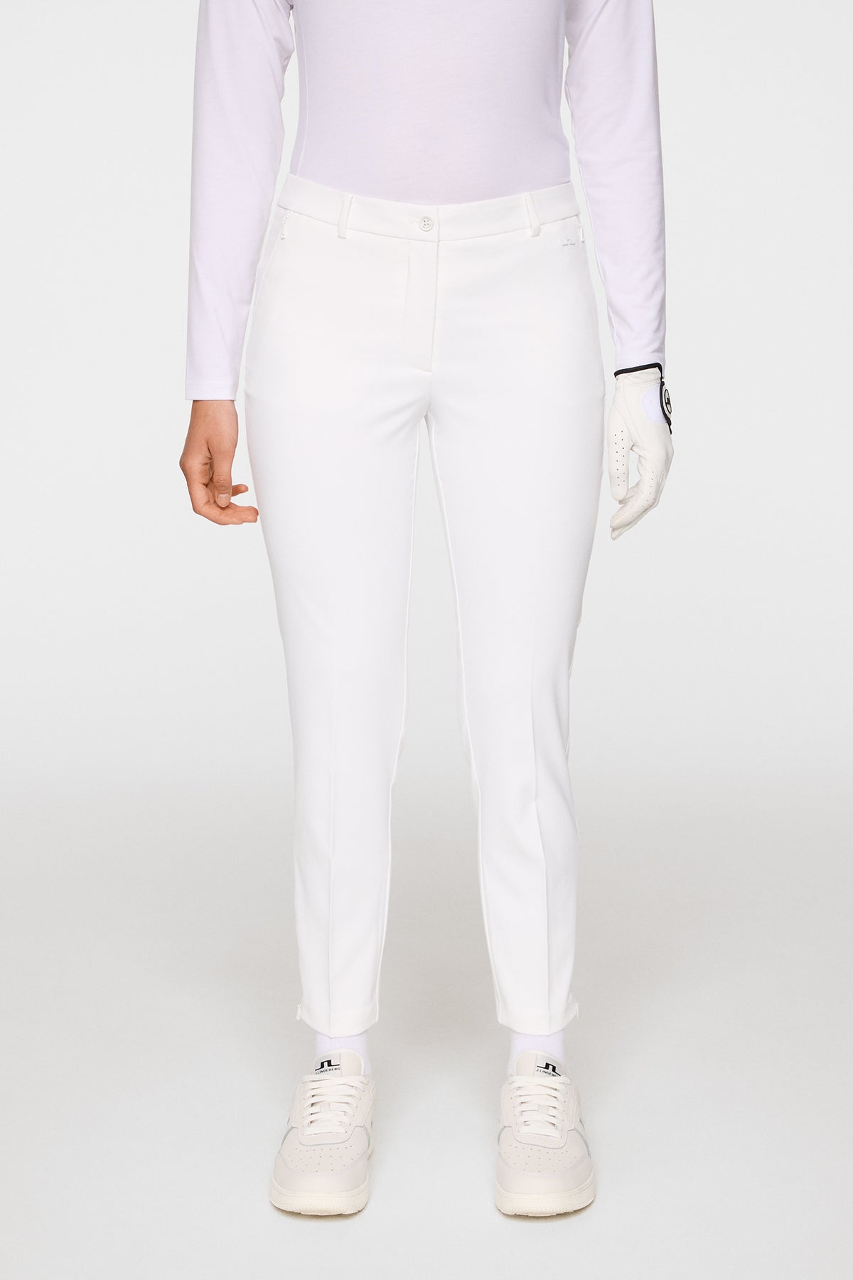Pia Pant in White by J.Lindeberg