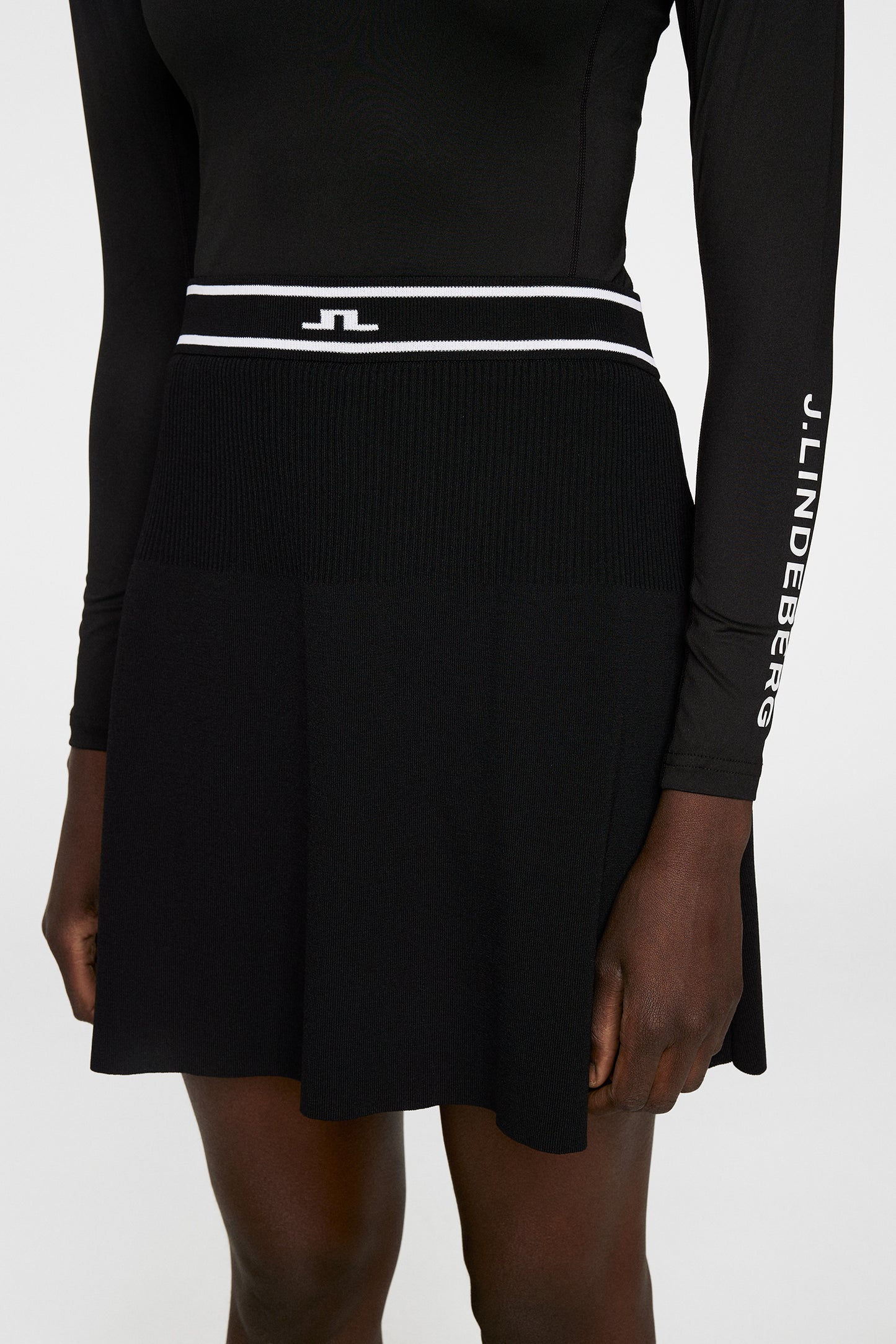 Emma Knitted Skirt in Black by J.Lindeberg