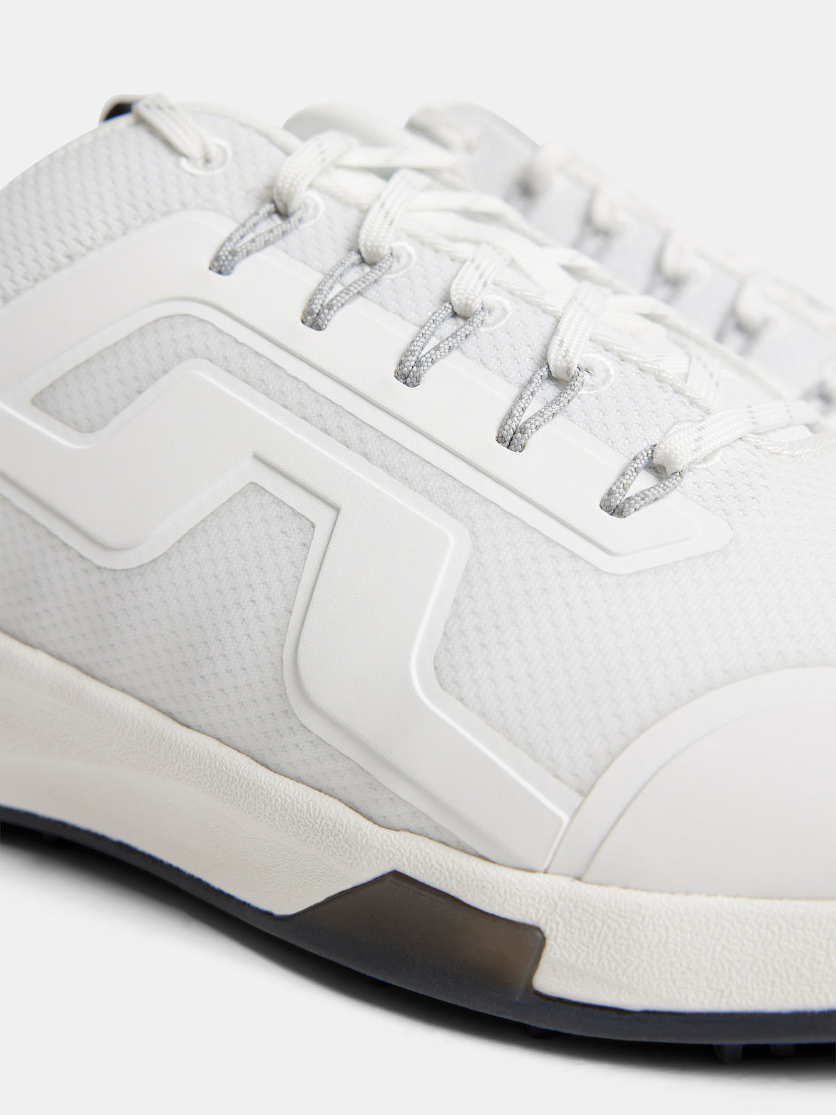 Range Finder Golf Sneaker W in White by J.Lindeberg