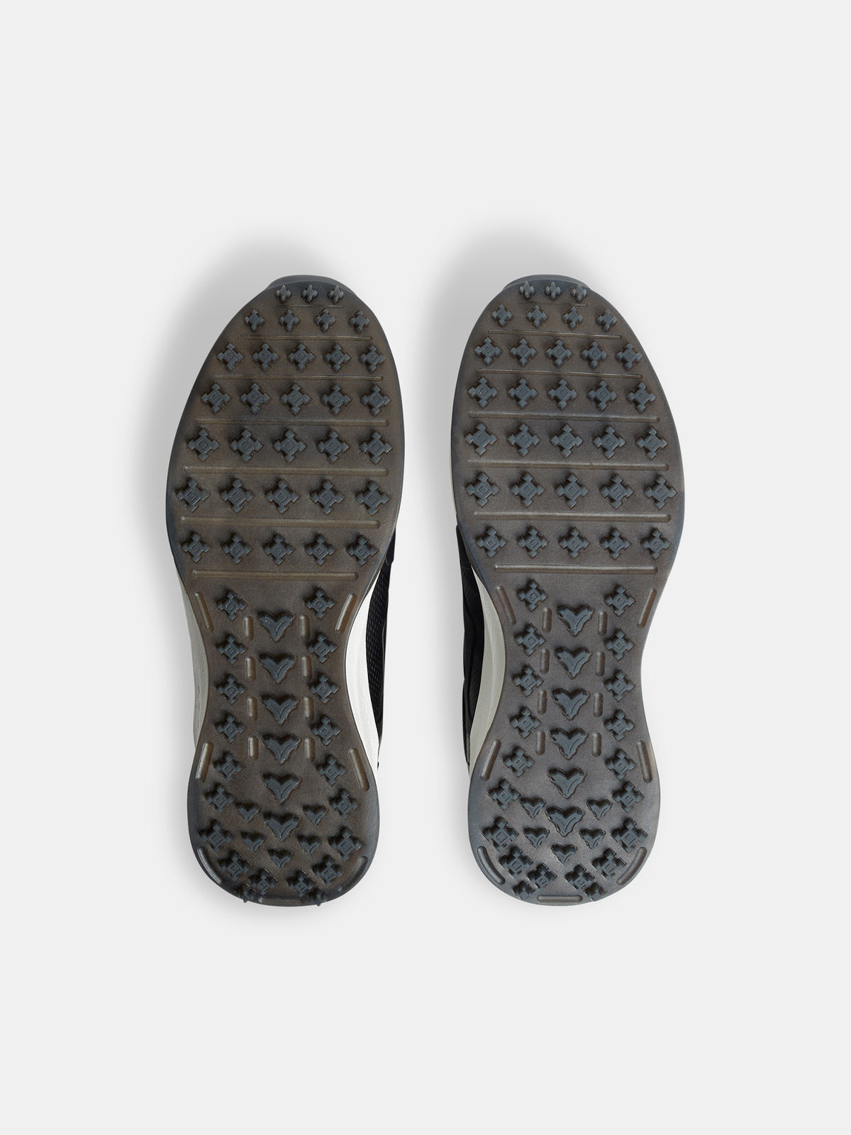 Range Finder Golf Sneaker W in Black by J.Lindeberg