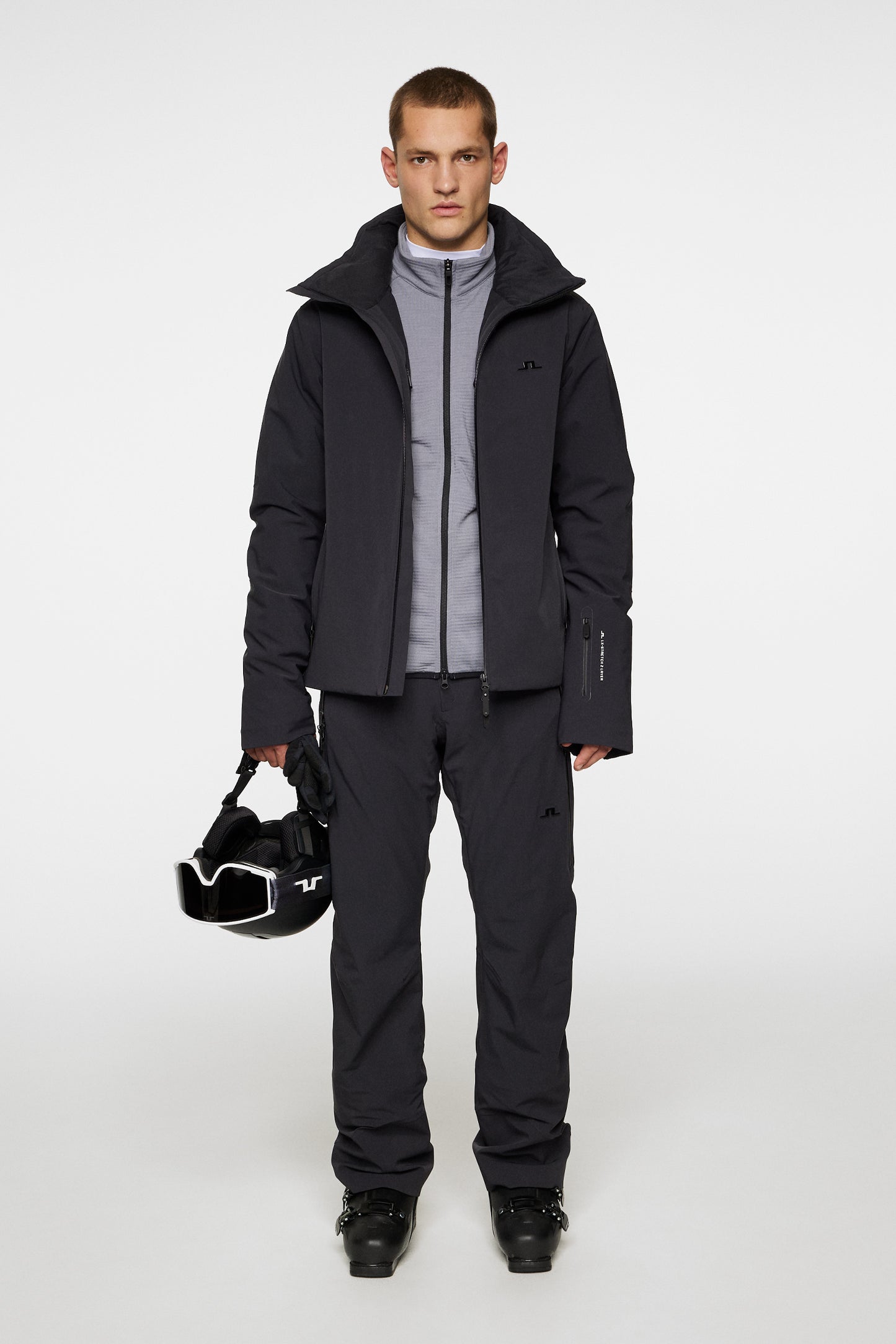 Omnia Jacket in Black by J.Lindeberg