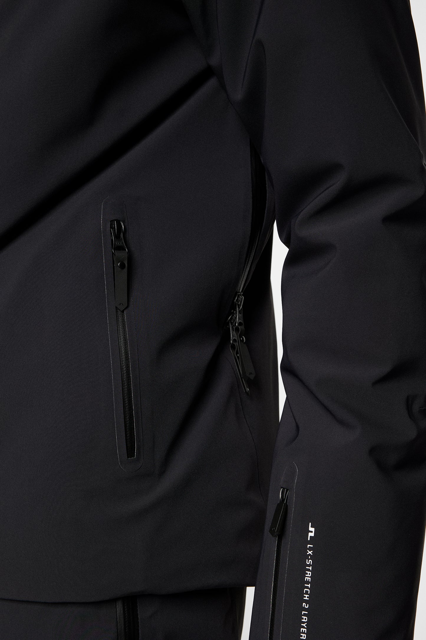 Omnia Jacket in Black by J.Lindeberg