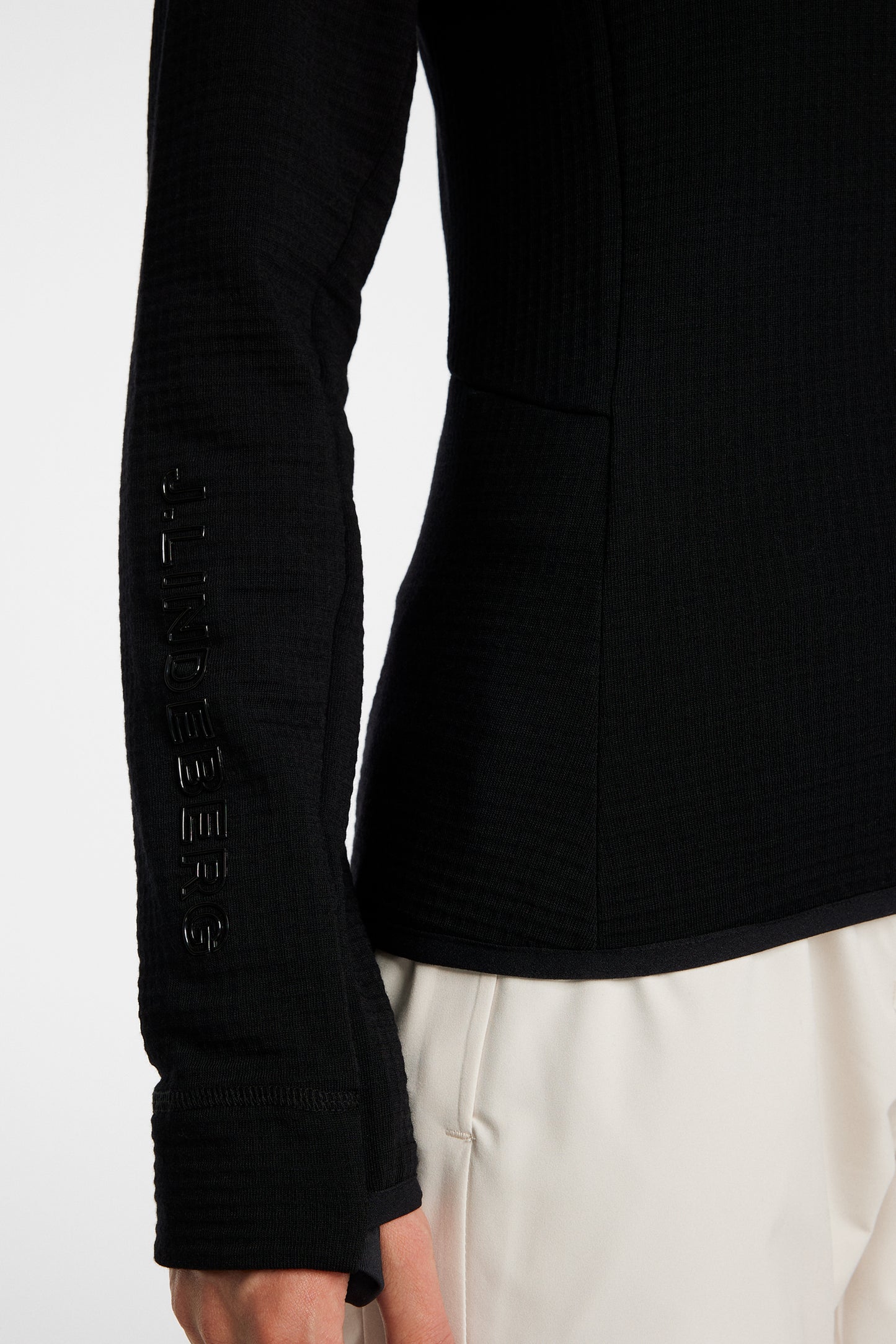 Emeliz Merino Mid Layer in Black by J.Lindeberg