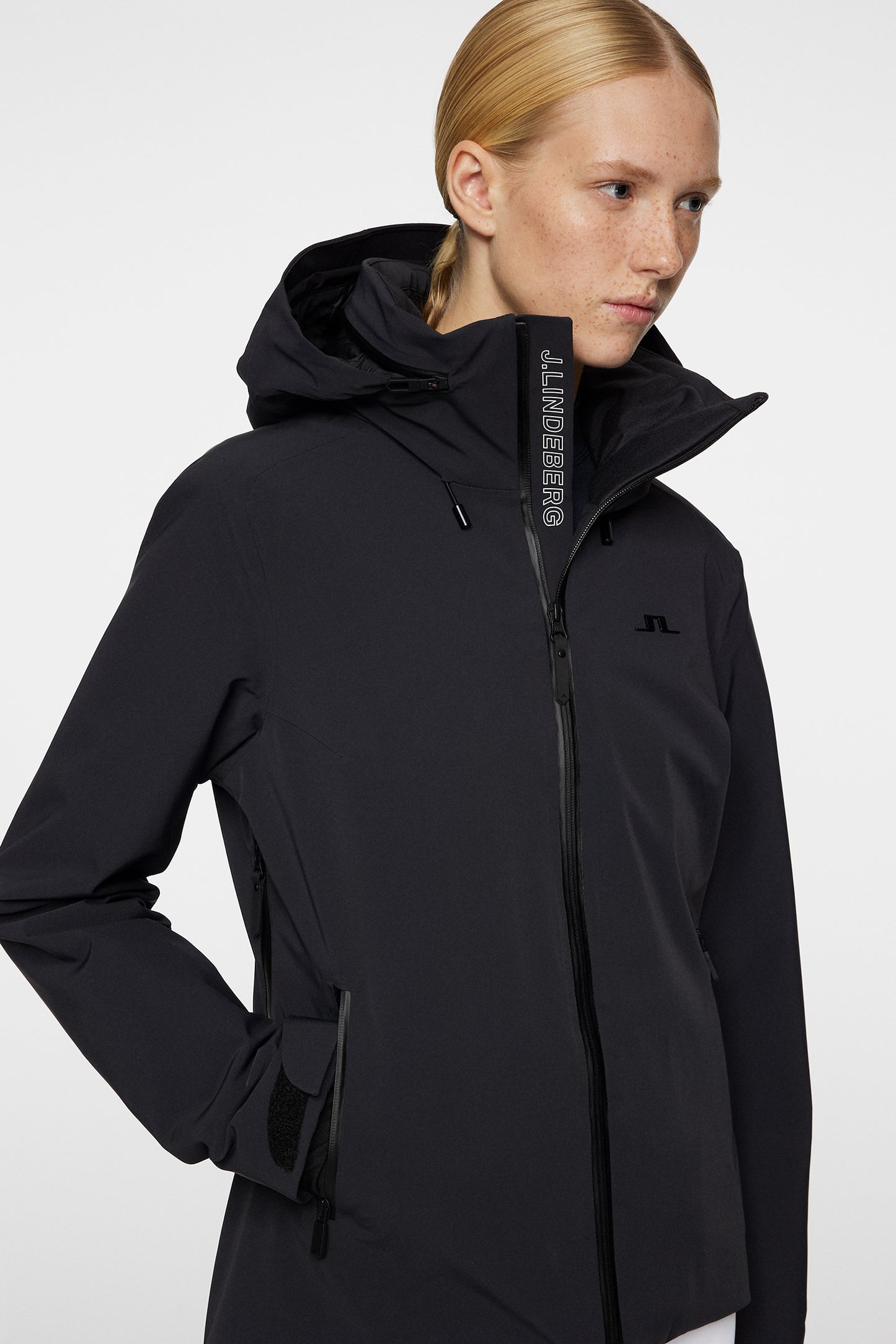 Olivia Jacket in Black by J.Lindeberg