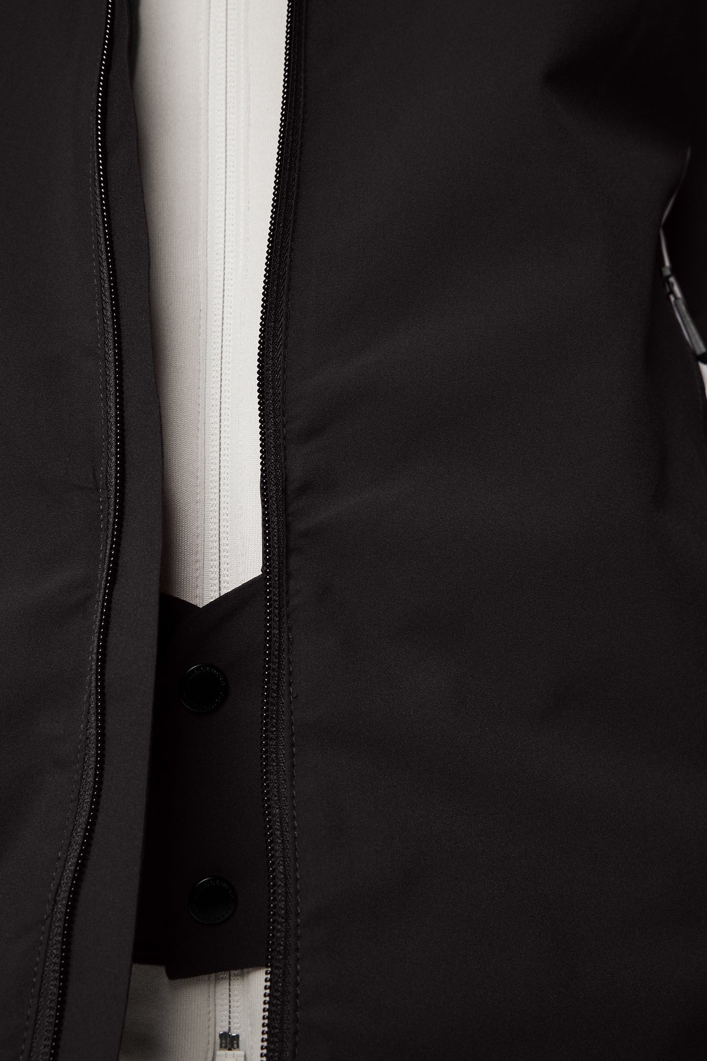Wera Jacket in Black by J.Lindeberg