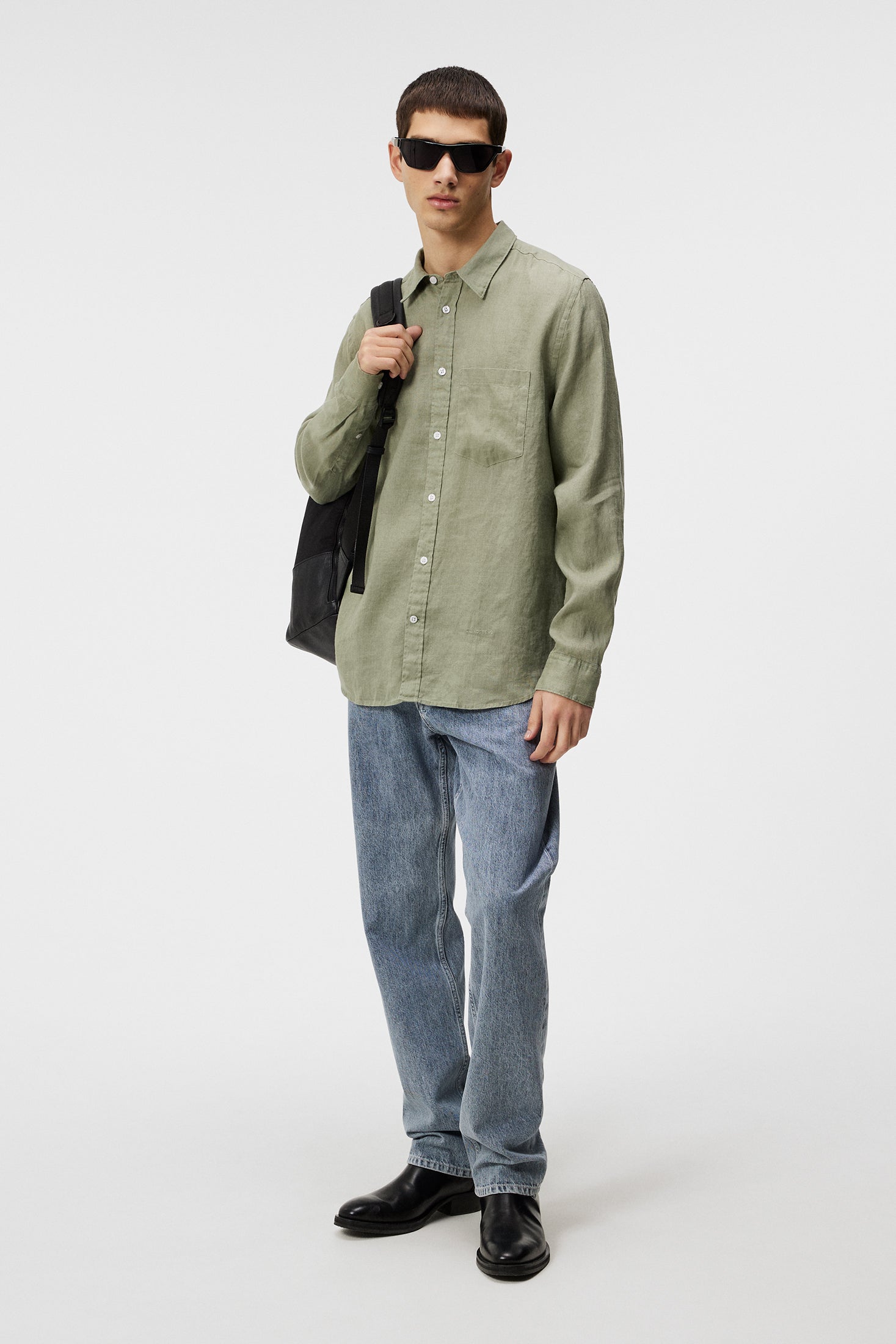 Clean Linen Shirt