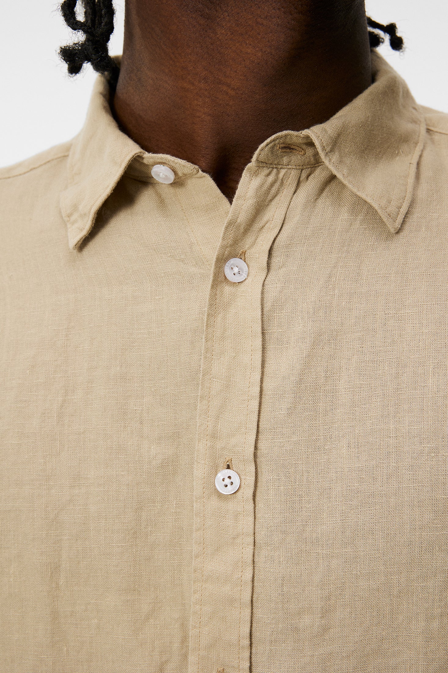 Clean Linen Shirt